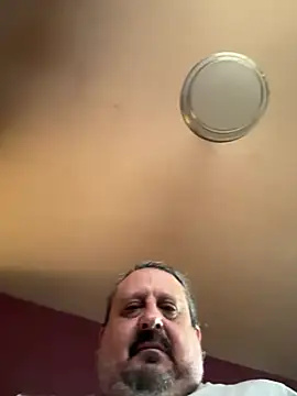 ciruelo1 online show from August 7, 2026, 5:19 pm