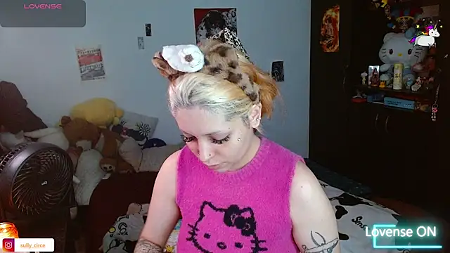 MaryJannes online show from August 4, 2026, 10:14 pm