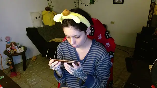 MaryJannes online show from April 22, 2026, 7:26 am