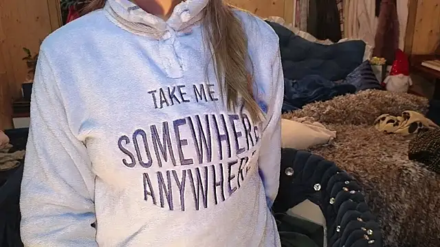 VanessaDoyle online show from December 1, 2025, 7:20 am