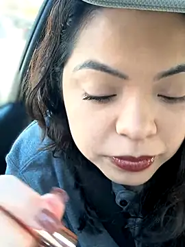 drizzypeach602 online show from November 7, 2025, 6:23 pm