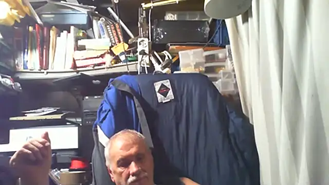 nonnomaturobisex online show from August 3, 2026, 4:24 pm