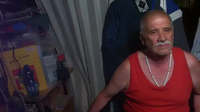 nonnomaturobisex online show from July 4, 2026, 4:11 pm