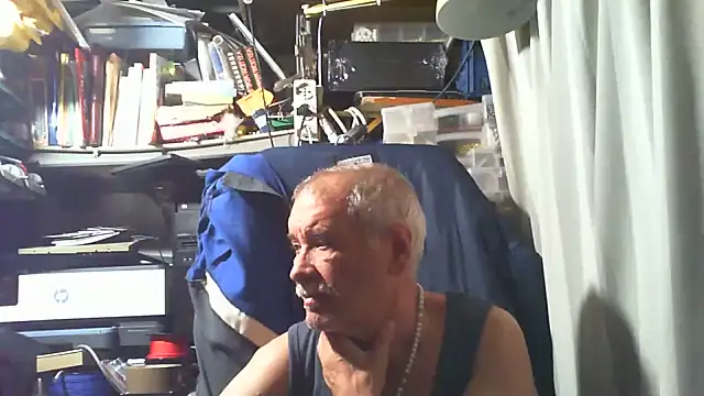 nonnomaturobisex online show from August 4, 2026, 8:08 am