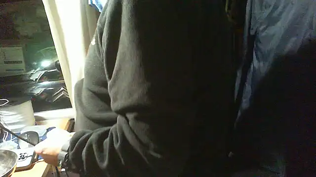 nonnomaturobisex online show from November 11, 2025, 9:59 am