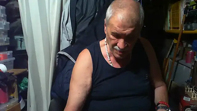 nonnomaturobisex online show from July 18, 2026, 9:29 am