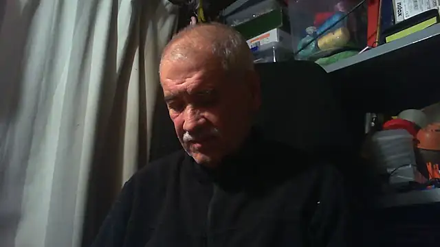 nonnomaturobisex online show from October 15, 2025, 5:21 pm