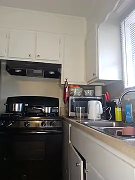 Snapshot of oliviaprettypussy chatting on February 14, 2026, 7:36 pm oliviaprettypussy online show from February 14, 2026, 7:36 pm