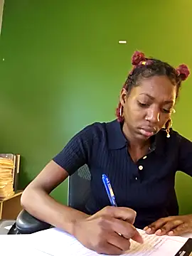 Snapshot of oliviaprettypussy chatting on March 18, 2026, 2:30 pm oliviaprettypussy online show from March 18, 2026, 2:30 pm