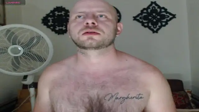 Snapshot of TONY_WHITE_7 chatting on July 15, 2026, 12:17 am TONY WHITE 7 online show from July 15, 2026, 12:17 am