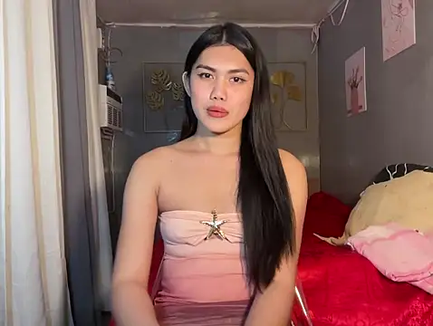 Delicate Savannah online show from December 17, 2025, 1:49 pm