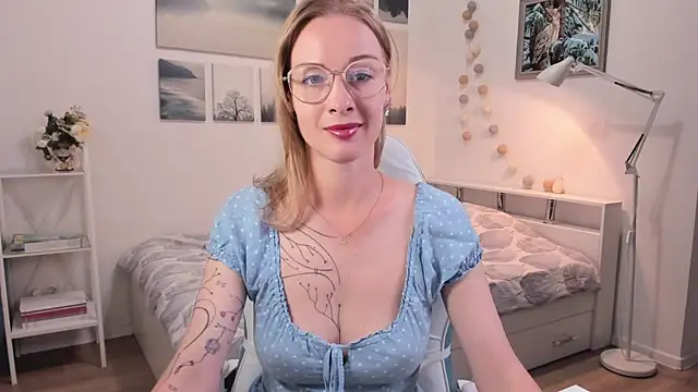 MissRightX online show from September 26, 2025, 11:17 am