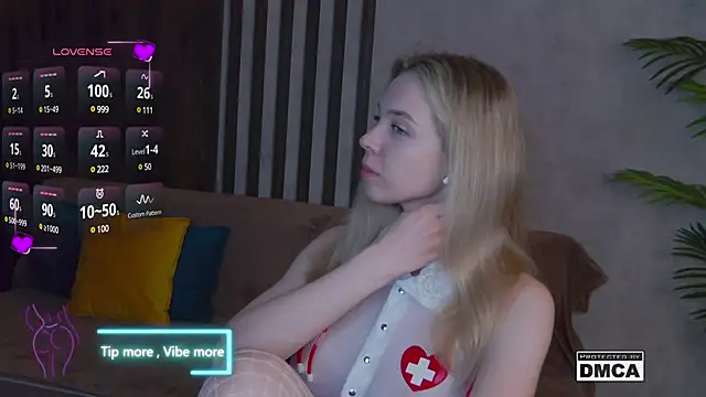 Holl1Would online show from March 14, 2025, 6:53 am