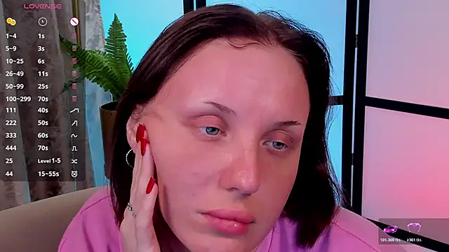 Snapshot of LianaFord chatting on March 3, 2026, 3:46 am LianaFord online show from March 3, 2026, 3:46 am