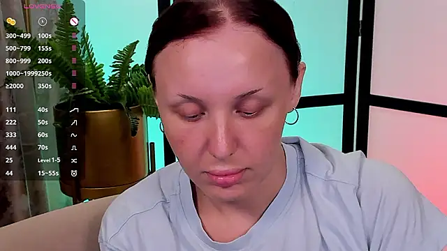 Snapshot of LianaFord chatting on March 7, 2026, 5:14 am LianaFord online show from March 7, 2026, 5:14 am