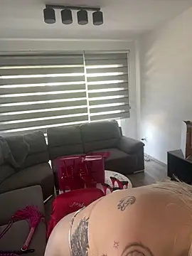 JennaLinn online show from September 14, 2025, 12:05 pm