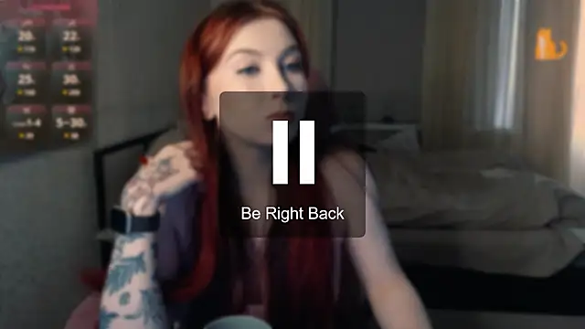 Cute lina online show from March 3, 2025, 11:55 am