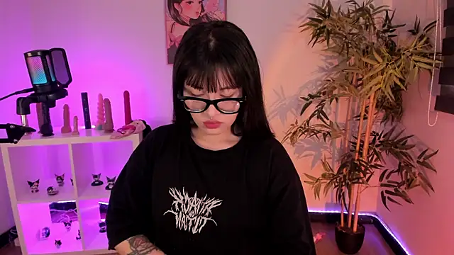 Snapshot of _asami_chieko_ chatting on August 1, 2026, 9:24 pm asami chieko online show from August 1, 2026, 9:24 pm