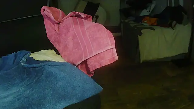suedel65 online show from June 20, 2026, 2:44 pm