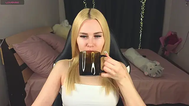 Alenca hot sex online show from February 26, 2025, 2:27 pm