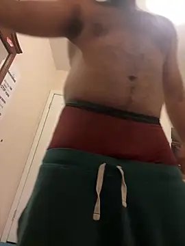 Snapshot of imyogi23 chatting on February 4, 2026, 6:30 am imyogi23 online show from February 4, 2026, 6:30 am