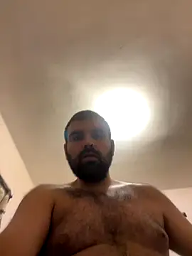 Snapshot of imyogi23 chatting on October 7, 2025, 1:34 pm imyogi23 online show from October 7, 2025, 1:34 pm