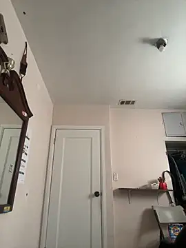 Snapshot of imyogi23 chatting on February 19, 2026, 10:07 pm imyogi23 online show from February 19, 2026, 10:07 pm