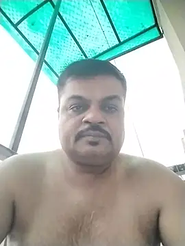 Desi Londa 143 online show from June 1, 2026, 12:22 am