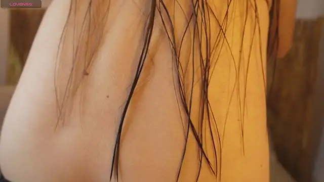 bunnycuteshy online show from May 4, 2026, 1:03 pm