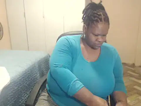 sweetnoziexx online show from April 23, 2026, 2:51 pm