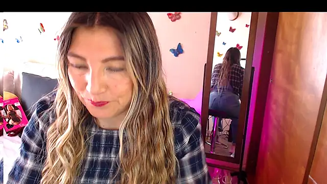 Jolie-Mature online show from September 20, 2025, 8:25 pm