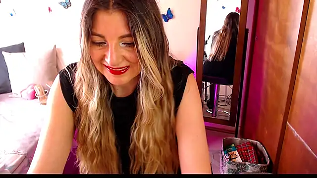 Jolie-Mature online show from April 24, 2026, 7:16 pm