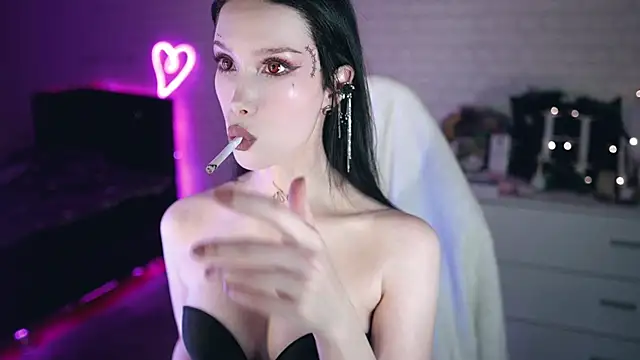  Uindi  online show from March 6, 2025, 3:24 pm