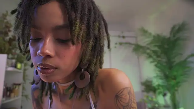 Snapshot of Cooper-Reds chatting on March 15, 2026, 8:49 pm Cooper-Reds online show from March 15, 2026, 8:49 pm