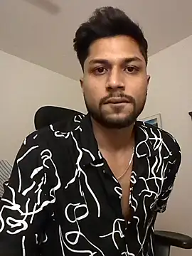  IRRESISTIBLE  online show from March 21, 2025, 12:06 pm