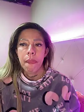 Karly moon online show from March 23, 2025, 3:32 am