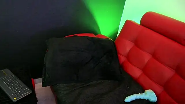 xkull666 online show from March 20, 2025, 9:02 pm