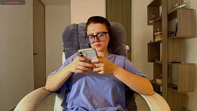 Arya starrk online show from November 4, 2025, 2:10 pm