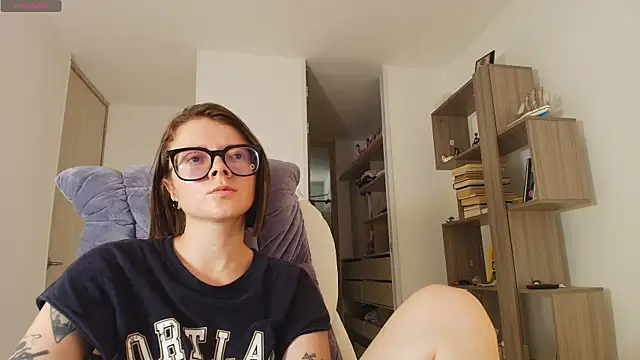 Arya starrk online show from September 23, 2025, 3:52 pm