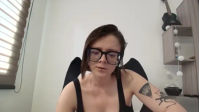 Snapshot of Arya_starrk chatting on March 7, 2026, 8:58 pm Arya starrk online show from March 7, 2026, 8:58 pm