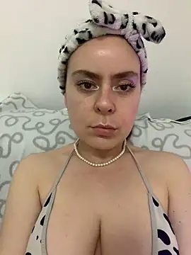 Stoned-baby69 online show from May 6, 2026, 6:56 pm
