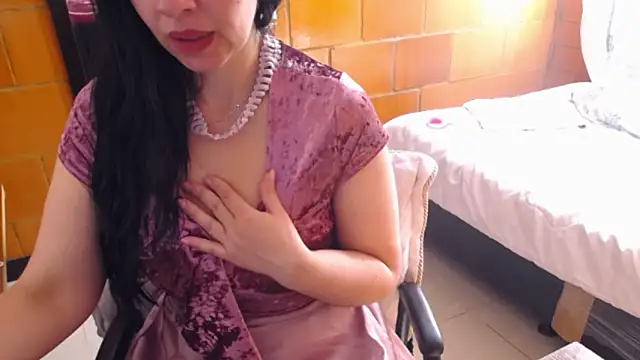 charlote temple online show from February 11, 2026, 1:33 pm