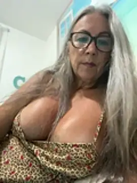 Snapshot of EvaRobinson chatting on July 31, 2026, 3:39 am EvaRobinson online show from July 31, 2026, 3:39 am