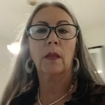 Snapshot of EvaRobinson chatting on June 16, 2026, 4:18 pm EvaRobinson online show from June 16, 2026, 4:18 pm