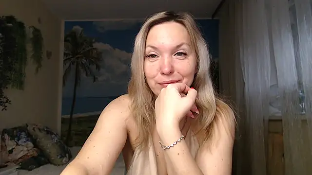 soaring love online show from October 28, 2025, 4:35 am