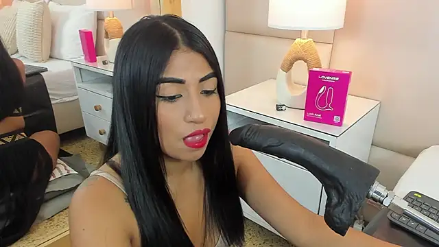 Snapshot of AntoniaRoss_ chatting on February 19, 2026, 1:19 pm AntoniaRoss online show from February 19, 2026, 1:19 pm