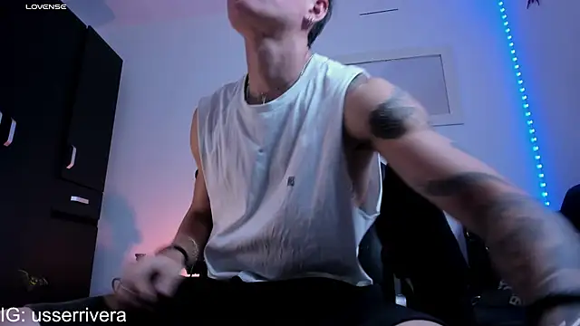 Snapshot of Thomass_clark chatting on March 20, 2025, 8:29 pm Thomass clark online show from March 20, 2025, 8:29 pm