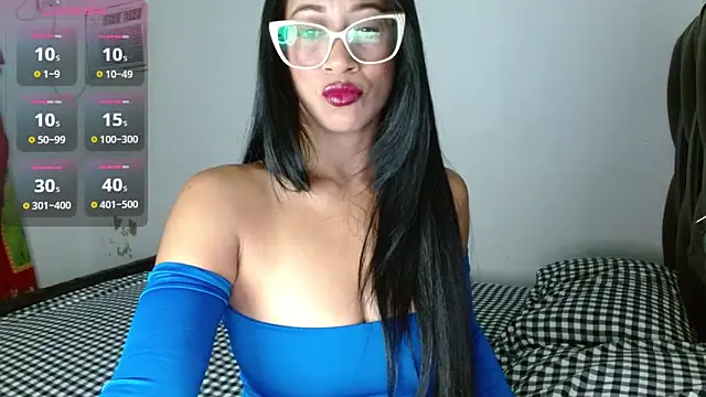 Emiliklauss22 online show from March 16, 2025, 5:03 am