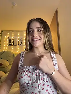 ShelbyHagen online show from October 31, 2025, 8:27 pm