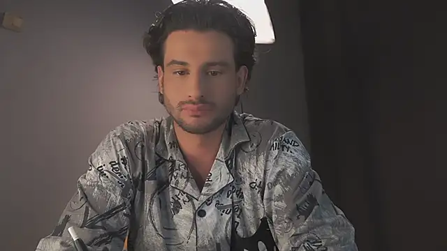 Keen   Luckystrike online show from March 17, 2025, 6:42 pm